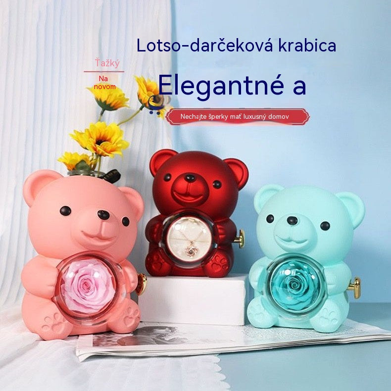 【Kúpte 1 a získate 1 zadarmo】✨Rozkošný plyšový medvedík s konzervovanou ružou - Plyšový medvedík ozdobený pravou ružou, v krásnej darčekovej krabičke